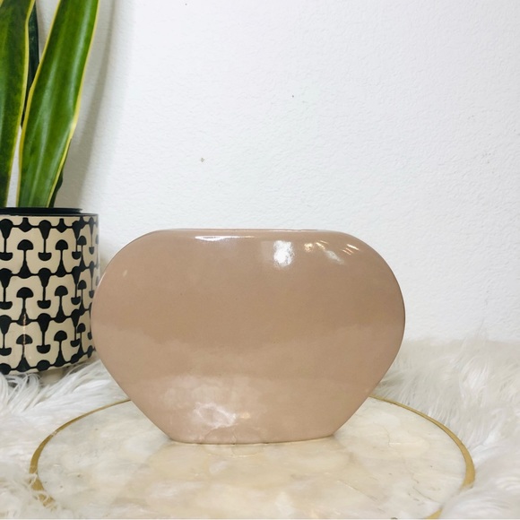 Taupe Haeger Vase - Picture 2 of 7